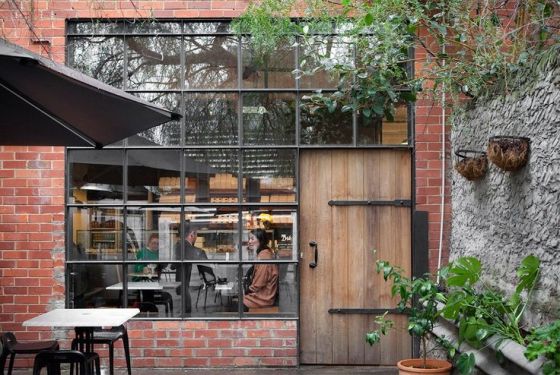 8d912d3b21eeb05a4eeb330e017b0594