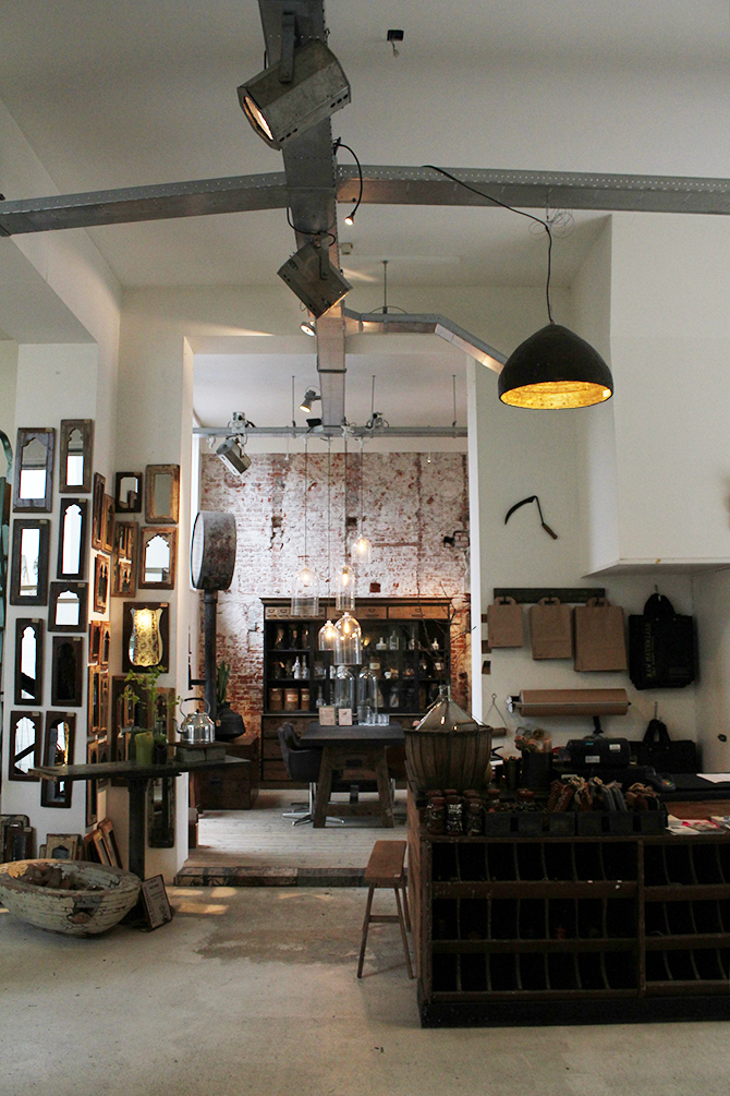 Superkitina Ruta por Amsterdam Raw Materials vintage